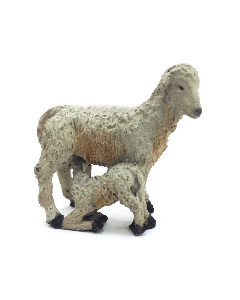 Pecore e agnello da 16 a 18 cm.
